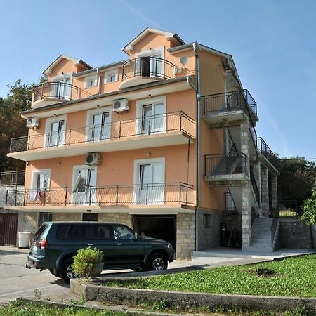 Apartments Pelle Tivat Exterior foto